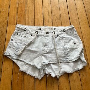 white jean shorts